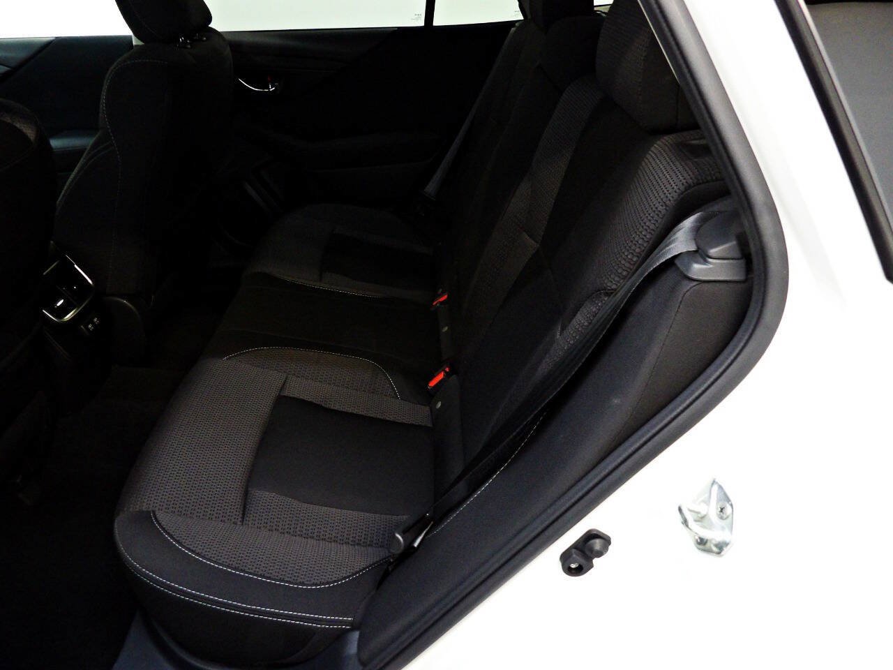 Used 2022 Subaru Outback Premium AWD/4WD image 10