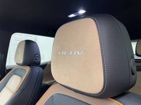New 2026 Chevrolet Equinox ACTIV AWD/4WD image 7