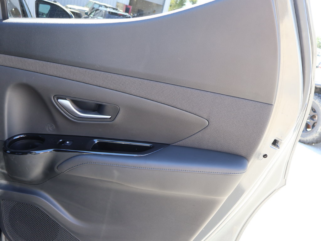 Used 2024 Hyundai Santa Cruz Limited AWD/4WD image 10