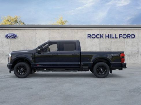 New 2026 Ford F250 Lariat w/ Black Appearance Package AWD/4WD image 32
