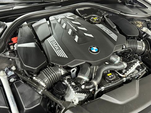Used 2020 BMW 750i xDrive image 47