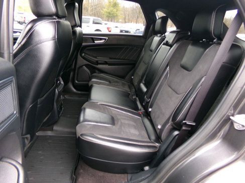 Used 2020 Ford Edge ST w/ Equipment Group 401A image 15