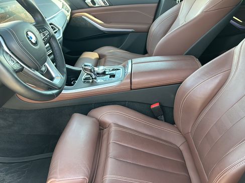 Used 2022 BMW X5 xDrive40i w/ Executive Package image 13