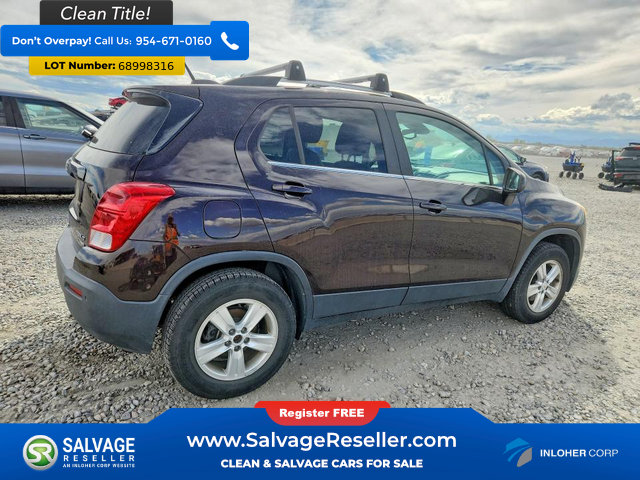 Used 2016 Chevrolet Trax LT w/ LT Convenience Package AWD/4WD image 4