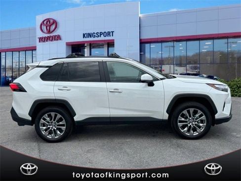 Used 2024 Toyota RAV4 Limited w/ Advanced Technology Package image 6