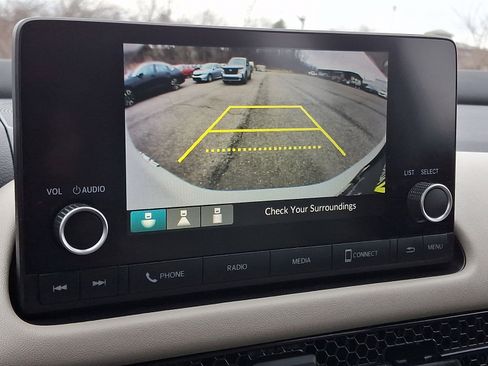 Used 2024 Honda HR-V LX image 17