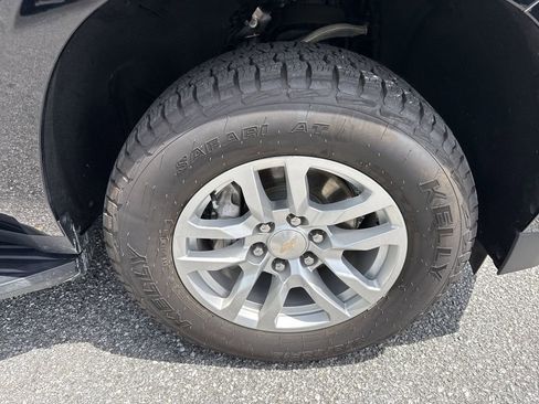 Used 2023 Chevrolet Tahoe LS AWD/4WD image 12