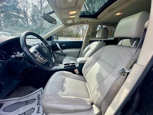 Used 2011 Nissan Rogue SV w/ SL Pkg image 10