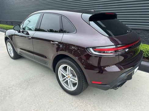 Certified 2026 Porsche Macan AWD/4WD image 3