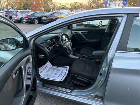 Used 2016 Hyundai Elantra Value Edition image 9