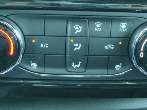 New 2026 Chevrolet TrailBlazer RS w/ Driver Confidence Package FWD image 20