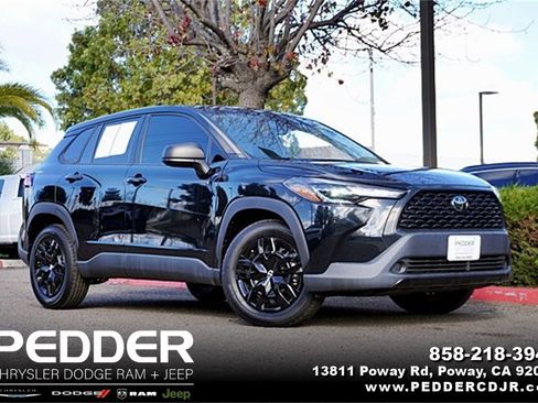 Used 2022 Toyota Corolla Cross L image 1