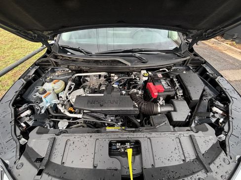 Used 2026 Nissan Rogue SL FWD image 34