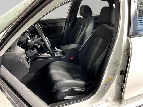 Used 2023 Honda Civic Sport image 18