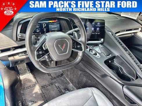 Used 2023 Chevrolet Corvette Stingray Premium Conv w/ Z51 Performance Package RWD image 12