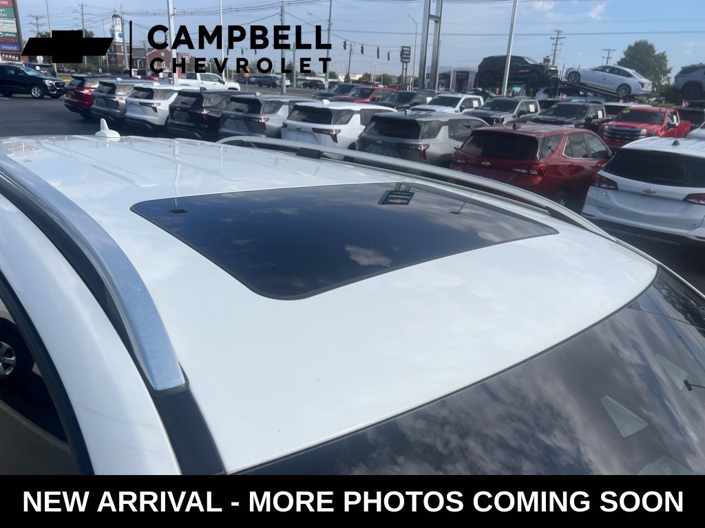 Used 2017 Mercedes-Benz GLE 400 4MATIC w/ Premium 3 Package image 9