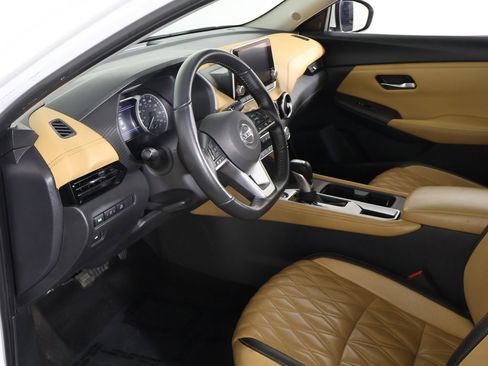 Used 2023 Nissan Sentra SV w/ SV Premium Package image 23