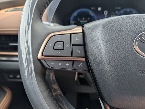 New 2026 Toyota Grand Highlander AWD Hybrid image 21