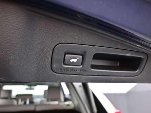 Used 2017 Honda CR-V EX-L image 30