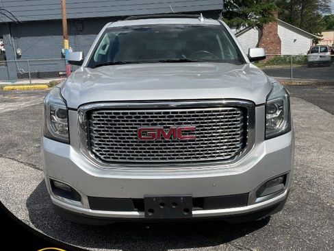 Used 2016 GMC Yukon Denali w/ Open Road Package AWD/4WD image 7