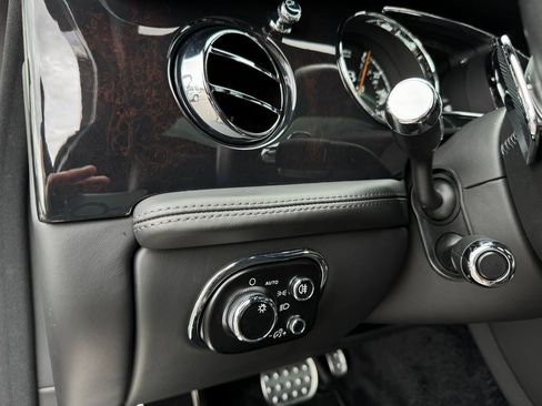 Used 2013 Bentley Mulsanne Mulliner Edition image 75