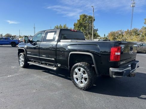 Used 2018 GMC Sierra 2500 SLT w/ Duramax Plus Package image 4