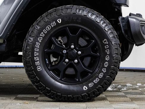 Used 2021 Jeep Wrangler Unlimited Willys image 39