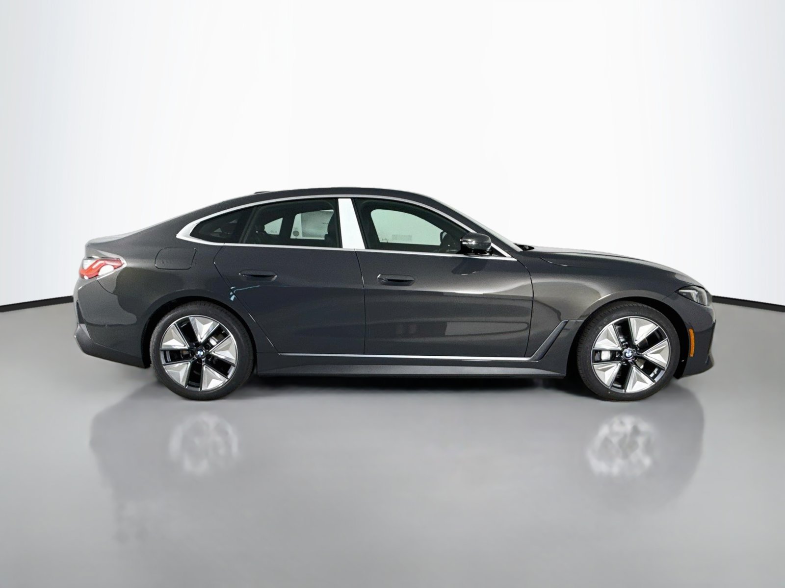 New 2026 BMW i4 xDrive40i w/ Premium Package AWD/4WD image 8