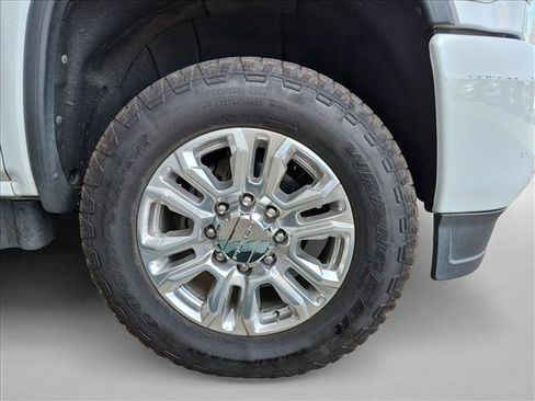 Used 2015 GMC Sierra 3500 Denali w/ Duramax Plus Package AWD/4WD image 21