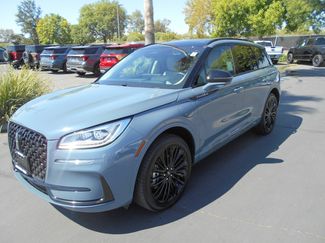 Used 2025 Lincoln Corsair Grand Touring w/ Equipment Group 302A AWD/4WD video 1