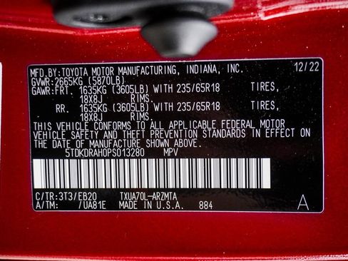 Used 2023 Toyota Highlander XLE image 45