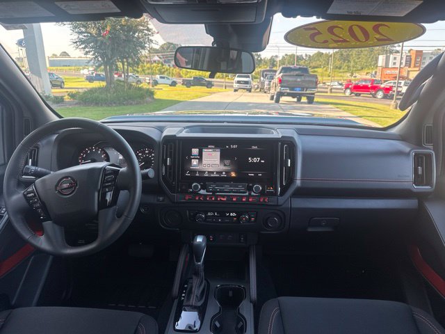 Used 2025 Nissan Frontier Pro-X w/ Pro Convenience Package RWD image 16