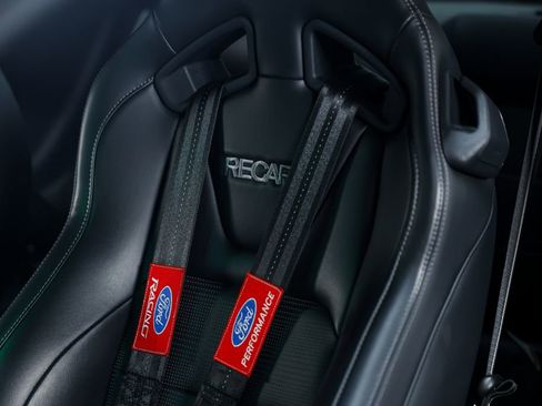 Used 2025 Ford Mustang GT Premium w/ GT Performance Package image 17