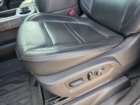 Used 2019 GMC Sierra 1500 Denali w/ Technology Package image 12