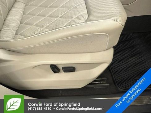 Used 2024 Volkswagen Atlas SEL Premium R-Line image 10