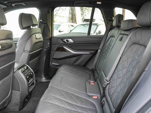 Used 2024 BMW X5 xDrive40i image 18