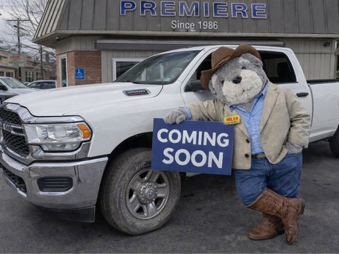 Used 2022 RAM 2500 Tradesman w/ Chrome Appearance Group image 1