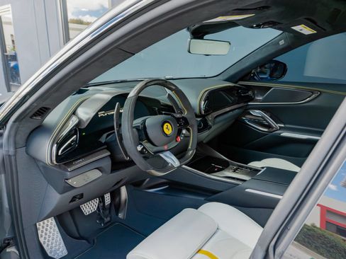 Used 2024 Ferrari Purosangue AWD/4WD image 48