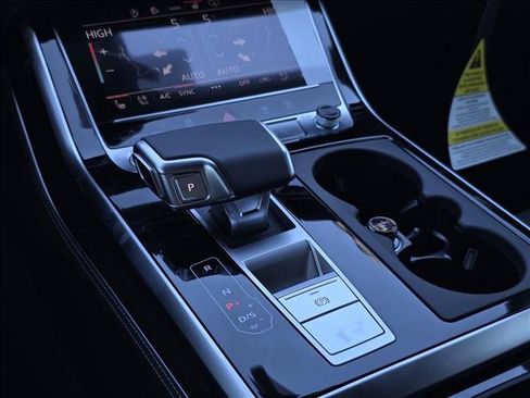 New 2026 Audi Q7 3.0T Premium Plus AWD/4WD image 24