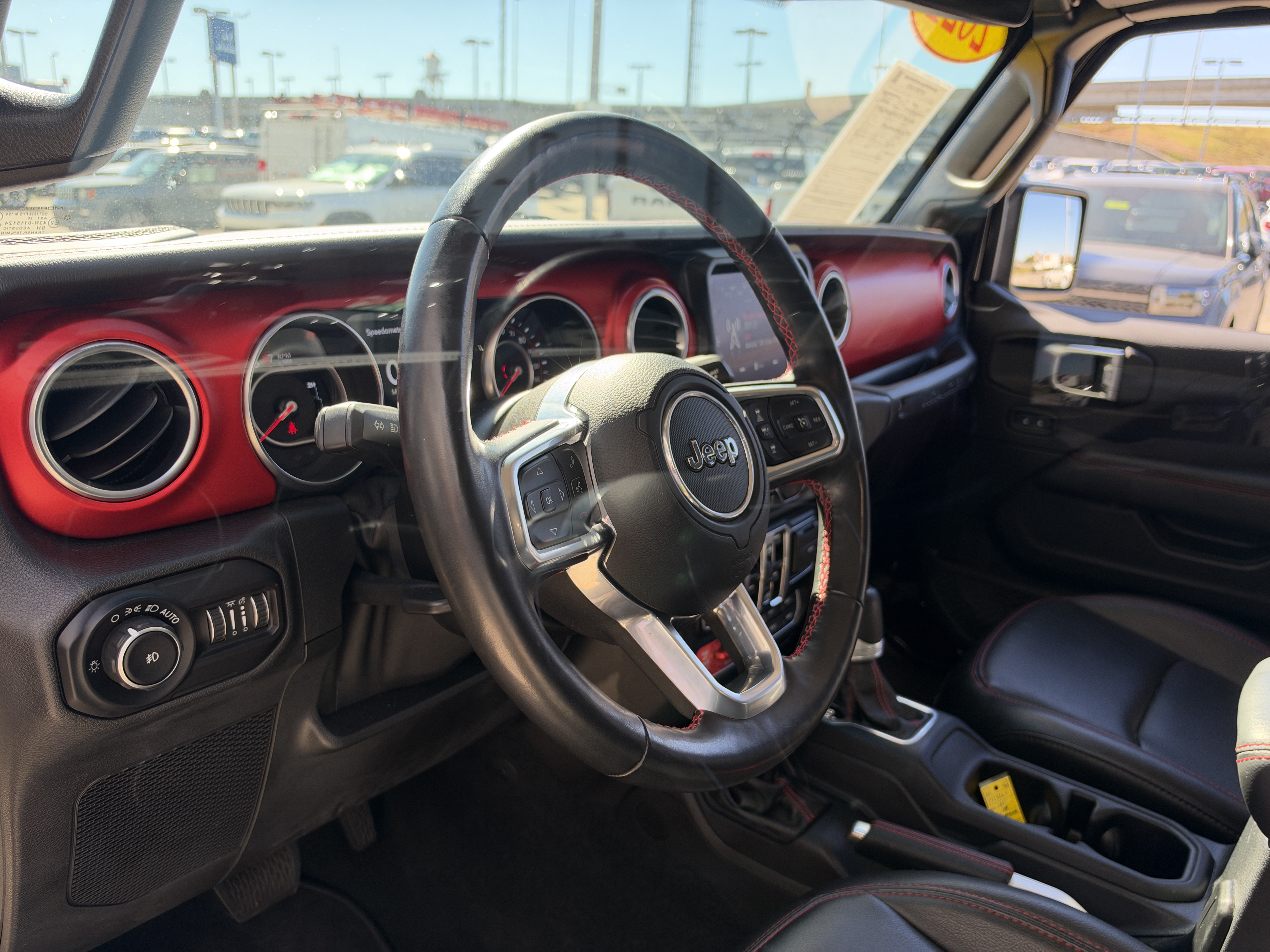 Used 2021 Jeep Wrangler Unlimited Rubicon AWD/4WD image 36