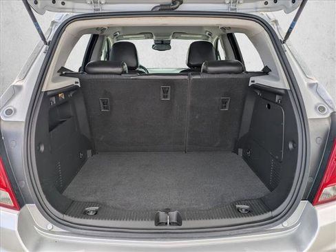 Used 2018 Chevrolet Trax LT w/ LT Convenience Package image 18