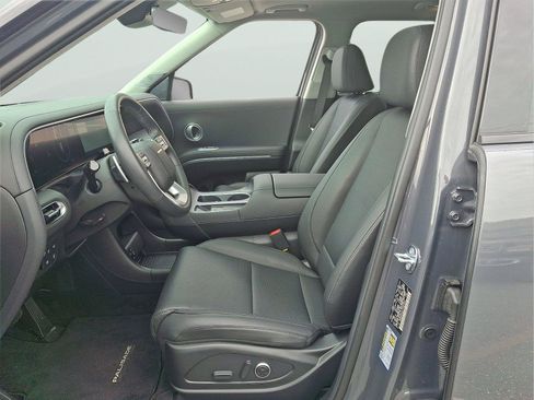 Used 2026 Hyundai Palisade Limited AWD/4WD image 11