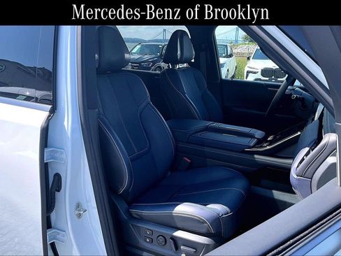 Used 2026 INFINITI QX80 4WD w/ Sport Exterior Package image 8