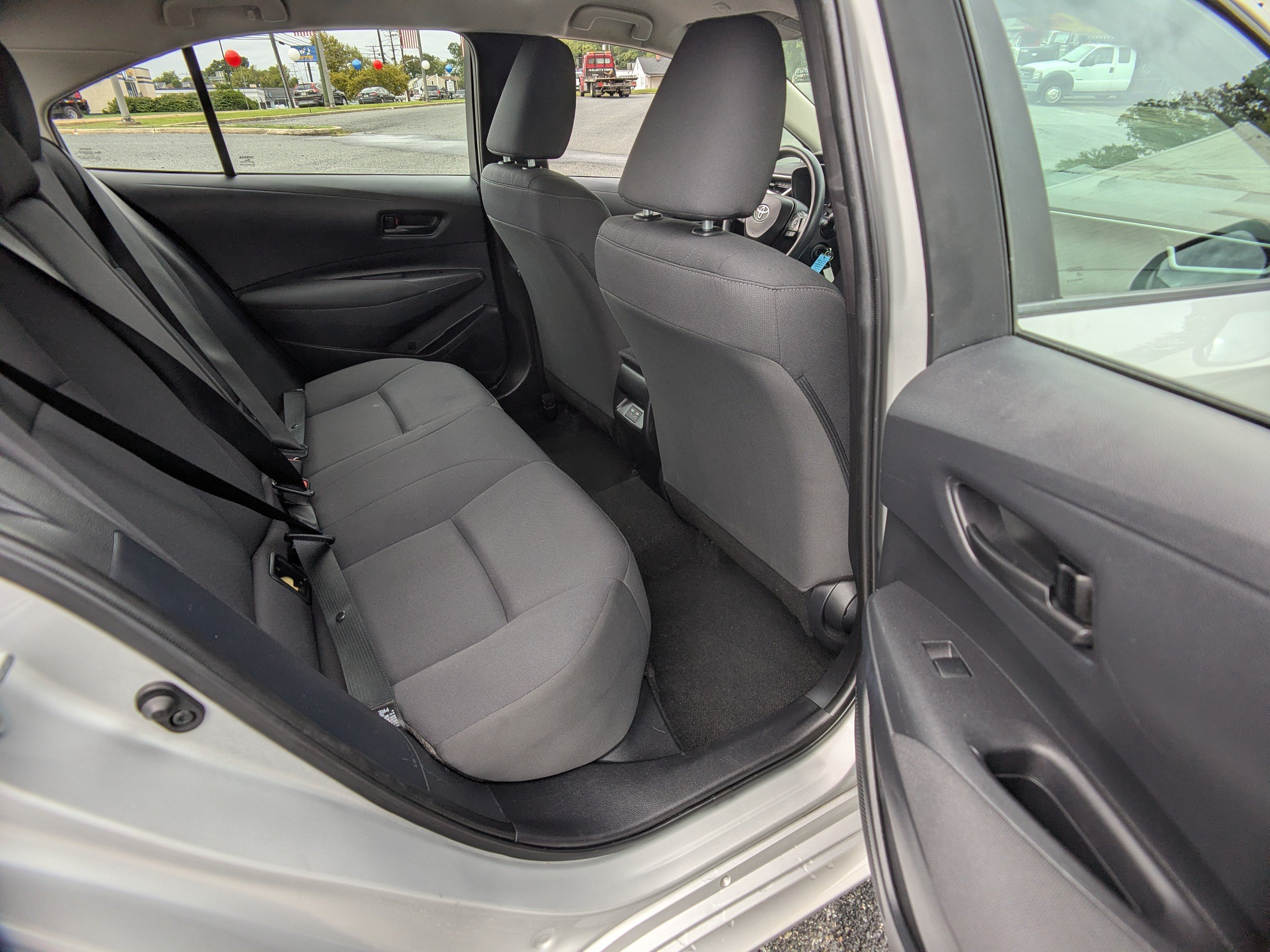 Used 2024 Toyota Corolla LE FWD image 13
