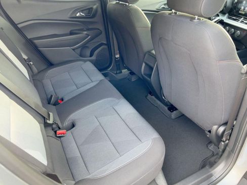New 2026 Chevrolet Trax LS w/ LS Convenience Package FWD image 29