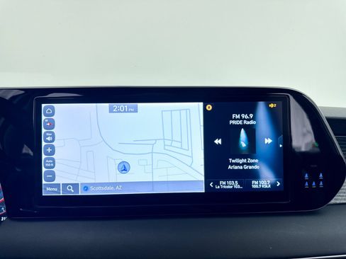 Used 2024 Hyundai Palisade Limited FWD image 5