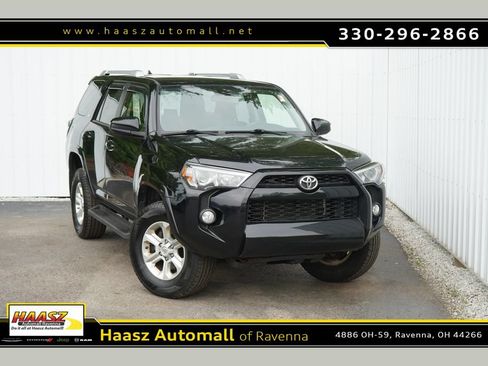 Used 2018 Toyota 4Runner SR5 AWD/4WD image 1