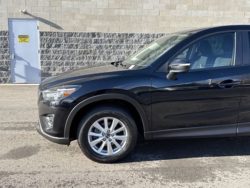 Used 2016 MAZDA CX-5 Touring w/ Touring Technology Package image 2