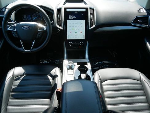 Used 2024 Ford Edge SEL w/ Convenience Package AWD/4WD image 14