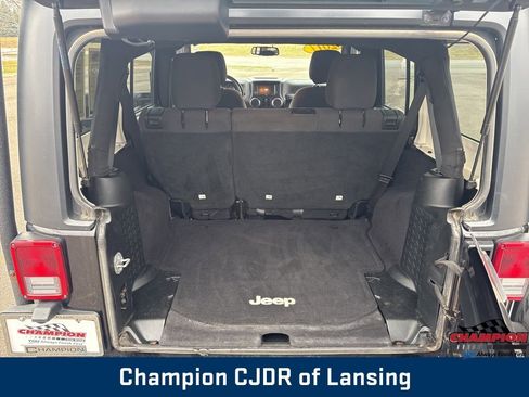 Used 2017 Jeep Wrangler Unlimited Sport w/ Quick Order Package 24S image 23